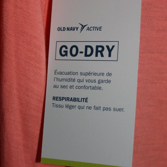 Old Navy Active T-Shirt - Picture 3 of 3
